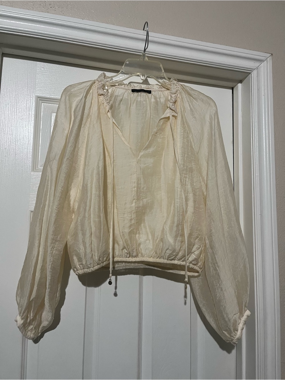NWOT Zara Off-White Sheer Ruffled Blouse